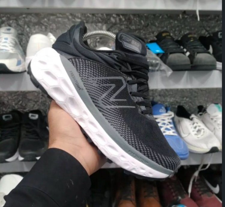 Newbalance Fresh Foam V840 Black White Sneakers