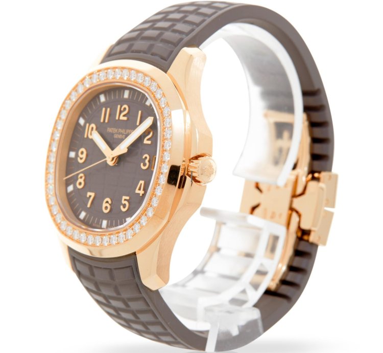 Patek Philippe Aquanaut 5268 200r-010 - Rose Gold - Taupe - Box Papers - 24-month Warranty - 2023