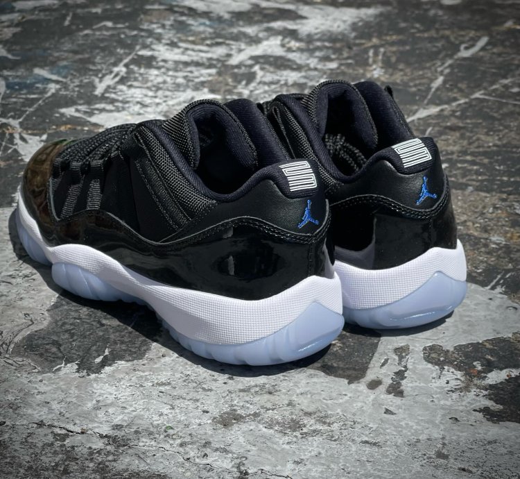 Air Jordan 11 Retro Low Space Jam