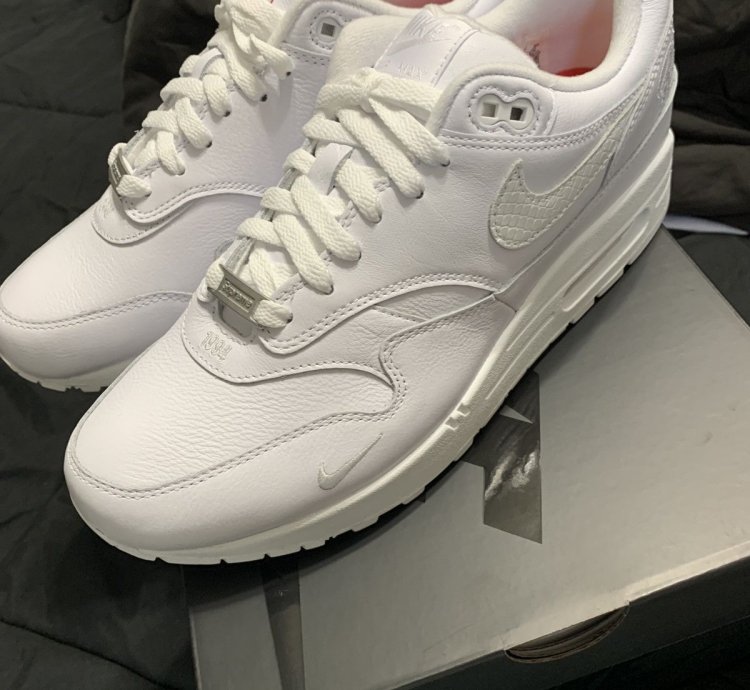 Supreme Nike Air Max 1 87 Sp Triple White - Size 9