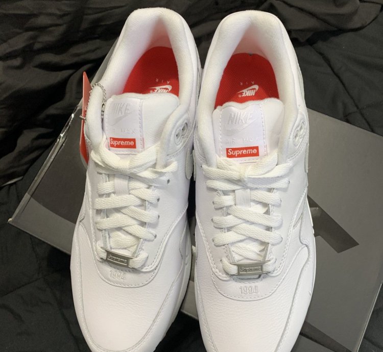 Supreme Nike Air Max 1 87 Sp Triple White - Size 9