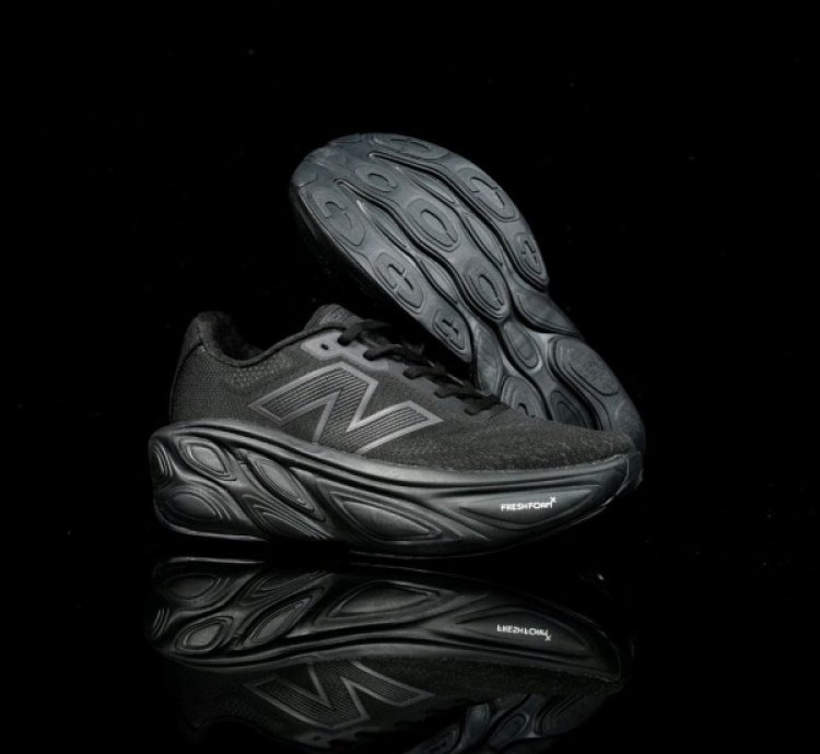 Newbalance Fresh Foam X More Evoz V5 Black Running Shoes