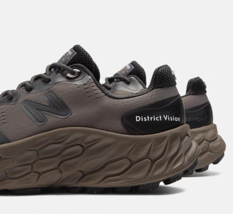 Newbalance Fresh Foam X More Trail V3 Phantom Sneakers