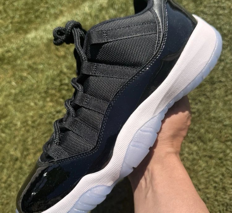 Air Jordan 11 Retro Low Space Jam