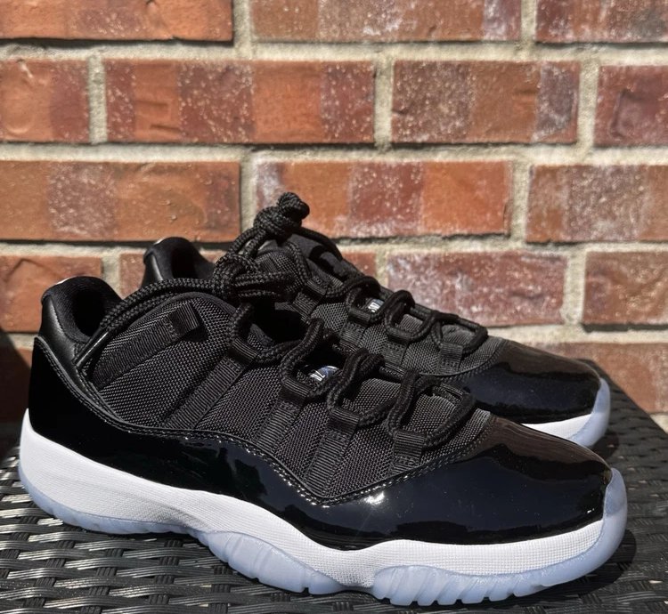 Air Jordan 11 Retro Low Space Jam