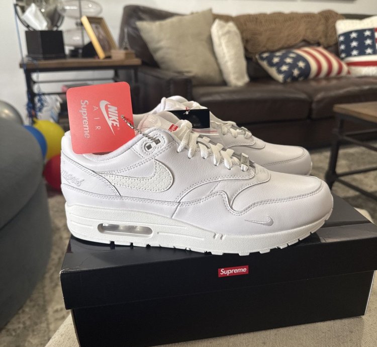 Supreme Nike Air Max 1 White ss25