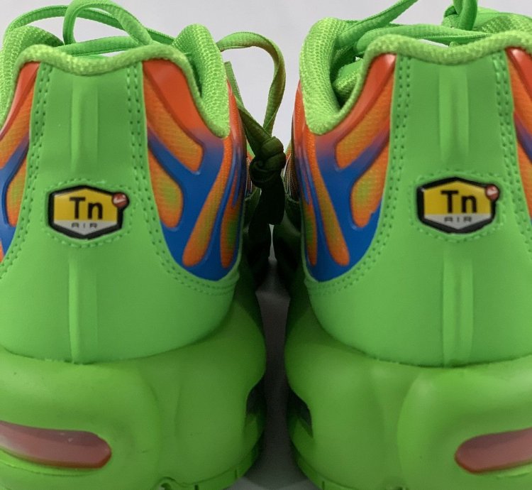 Supreme Nike Air Max Plus