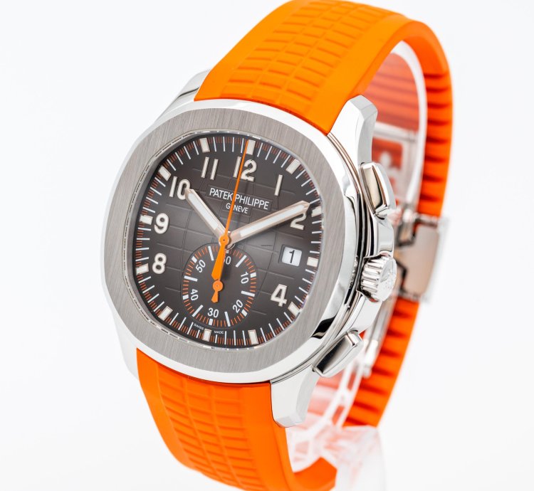 Patek Philippe Aquanaut 5968a Steel Black Dial - Full Set Orange Black Uncut Strap