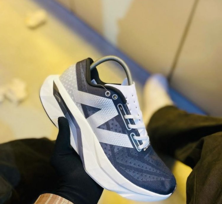 Newbalance Fuelcell Sc Elite V4 Sneakers