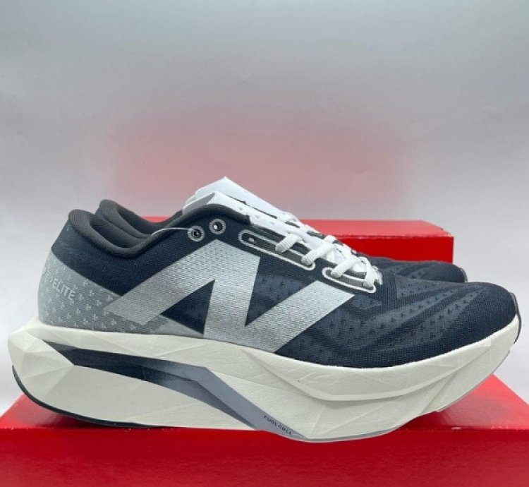 Newbalance Fuelcell Sc Elite V4 Sneakers