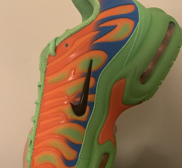 Supreme Nike Air Max Plus Tn Green Sz 9 Ds