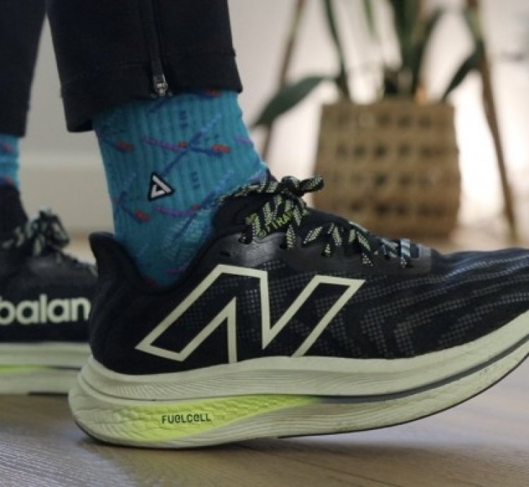 Newbalance Fuelcell Supercomp Trainer V2 Black Sneakers