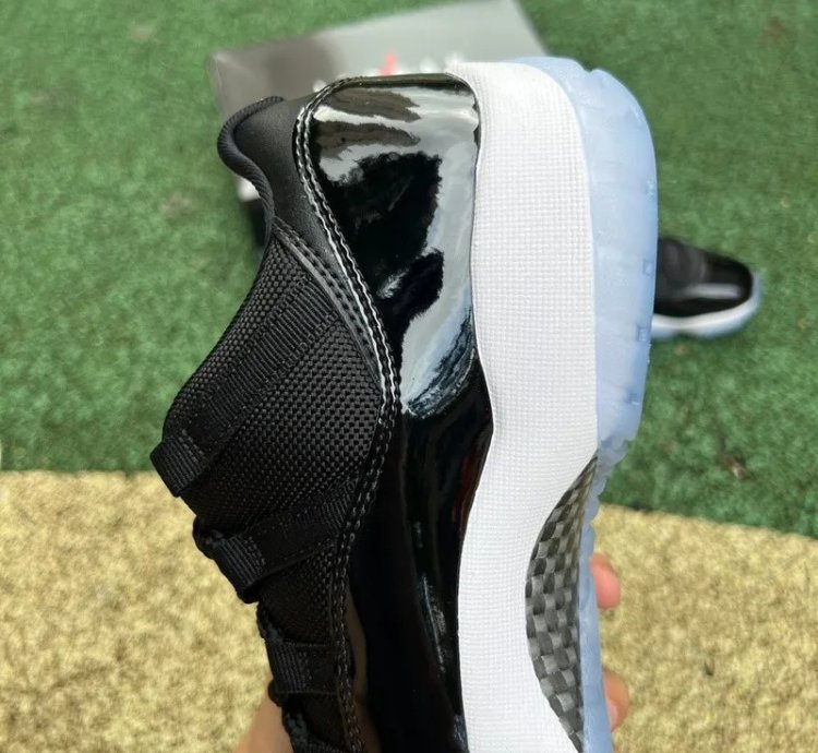 Air Jordan 11 Retro Low Space Jam