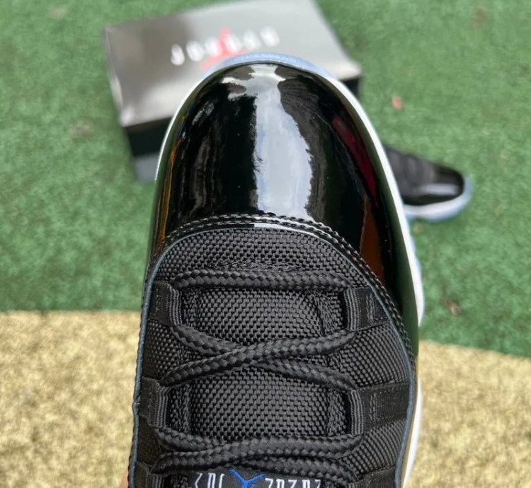 Air Jordan 11 Retro Low Space Jam