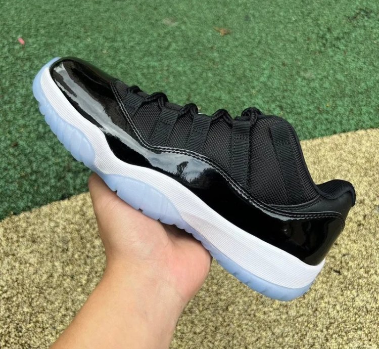 Air Jordan 11 Retro Low Space Jam