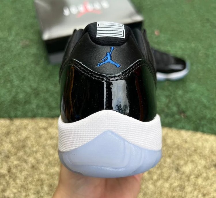 Air Jordan 11 Retro Low Space Jam