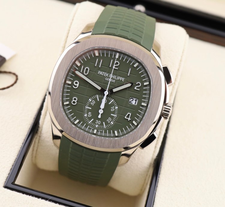 Patek Philippe Aquanaut 5968g-010