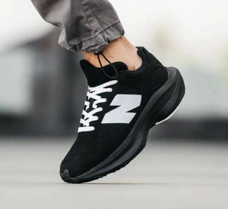 Newbalance Warped Runner Black White Running Shoes