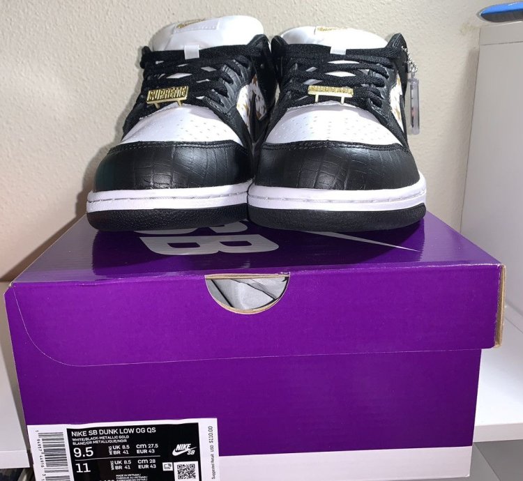 Supreme Nike Dunk Sb Low