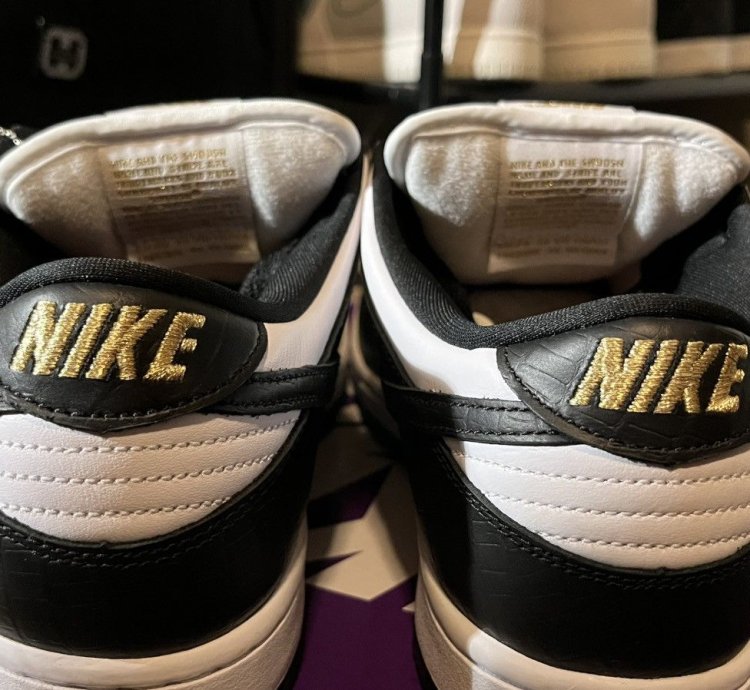 Supreme Nike Dunk Sb Low