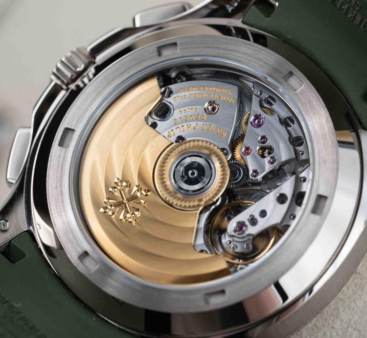 Patek Philippe Aquanaut 5968g-010 - 2021