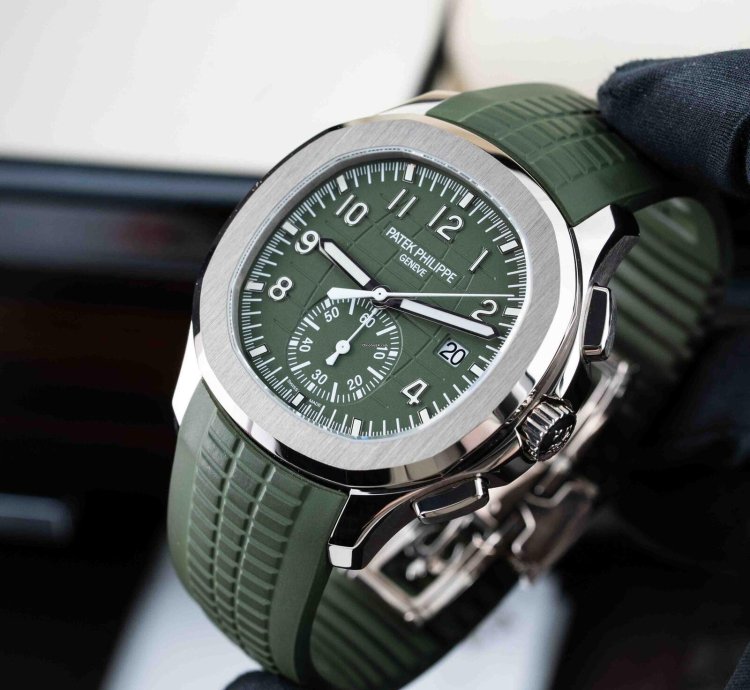 Patek Philippe Aquanaut 5968g-010 - 2021