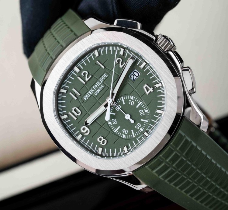 Patek Philippe Aquanaut 5968g-010 - 2021
