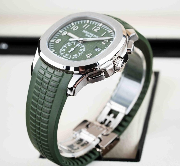 Patek Philippe Aquanaut 5968g-010 - 2021