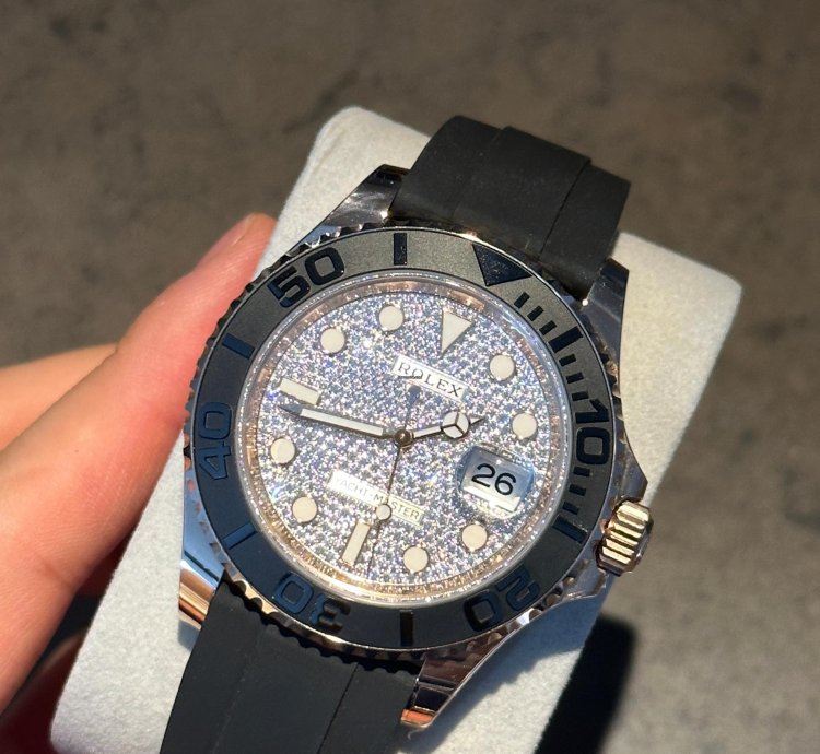 Rolex Yacht-master 40 126655 Pave