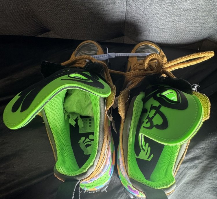 Nike Off White Air Terra Forma Wheat Deadstock
