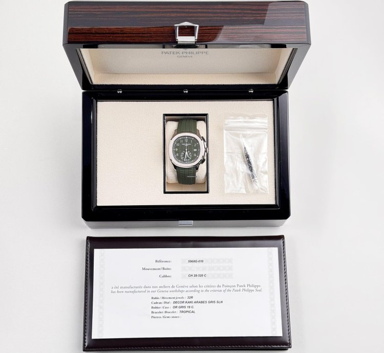 Patek Philippe Aquanaut 5968g-010 Chronograph White Gold Khaki Green 2022