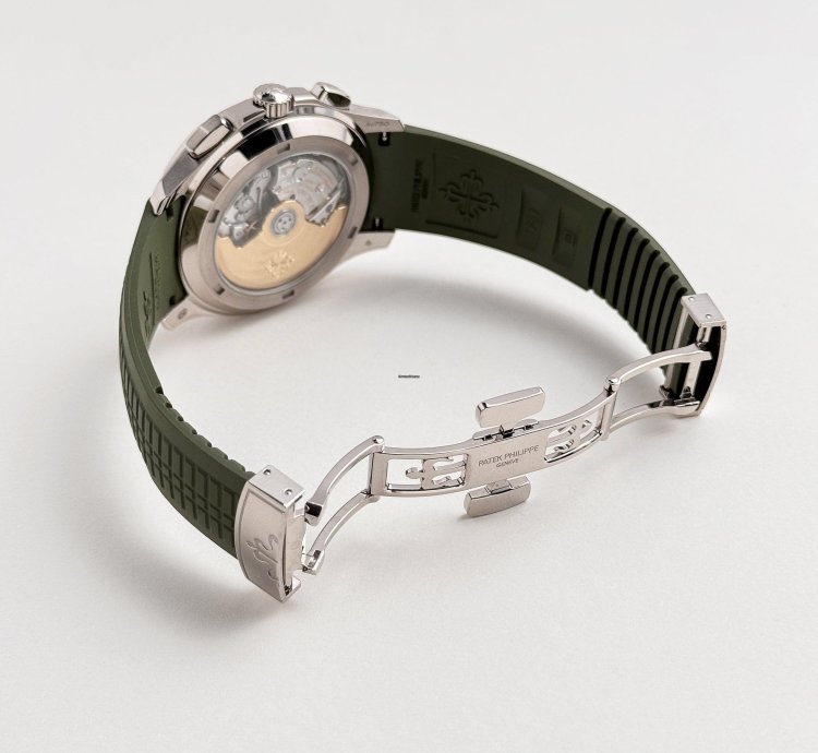 Patek Philippe Aquanaut 5968g-010 Chronograph White Gold Khaki Green 2022