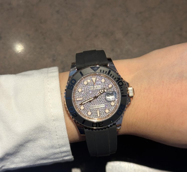 Rolex Yacht-master 40 126655 Pave 2022