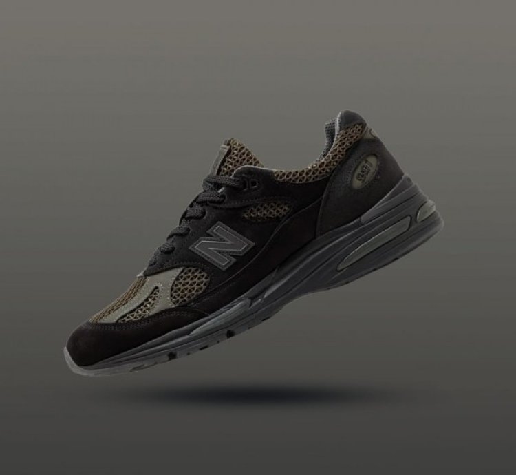 Newbalance X Stone Island 991v2 Black Grey Sneakers