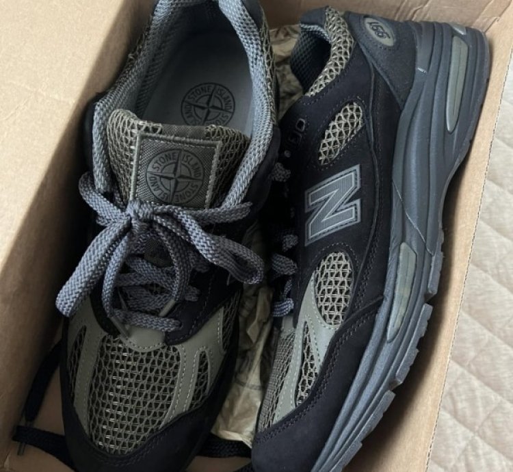 Newbalance X Stone Island 991v2 Black Grey Sneakers
