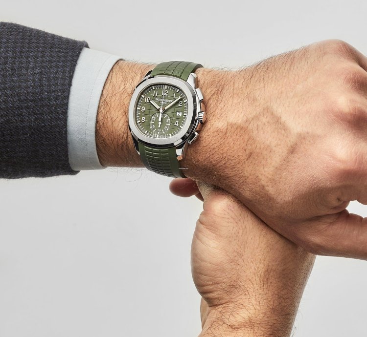 Patek Philippe Aquanaut 5968g-010 Chronograph White Gold Khaki Green Dial 2024