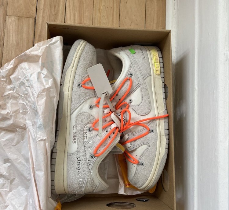 Nike Off White Dunk Low Lot 11