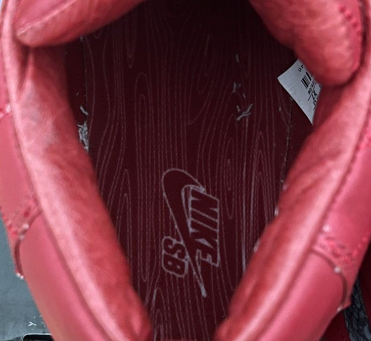 Supreme Nike Sb Blazer Red 2006