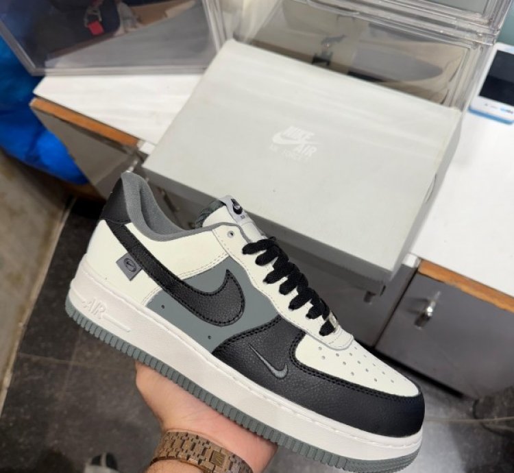 Nik E Air Force 1 Black Grey Sneakers