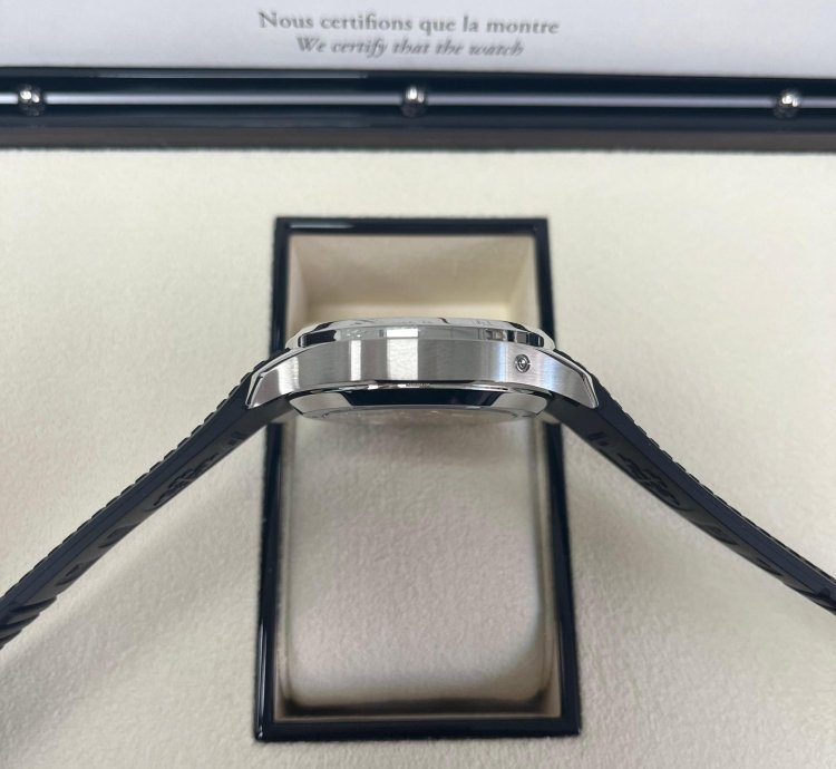 Patek Philippe Aquanaut Black Dial Automatic Men Chronograph Black Rubber Strap 5968a-001