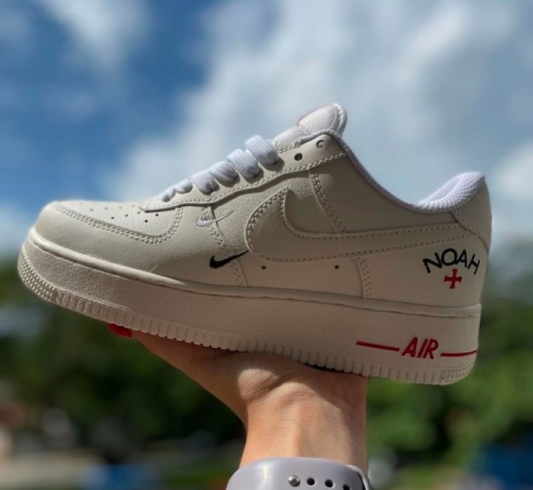 Nik E Air Force 1 Low 07 X Noah Sneakers