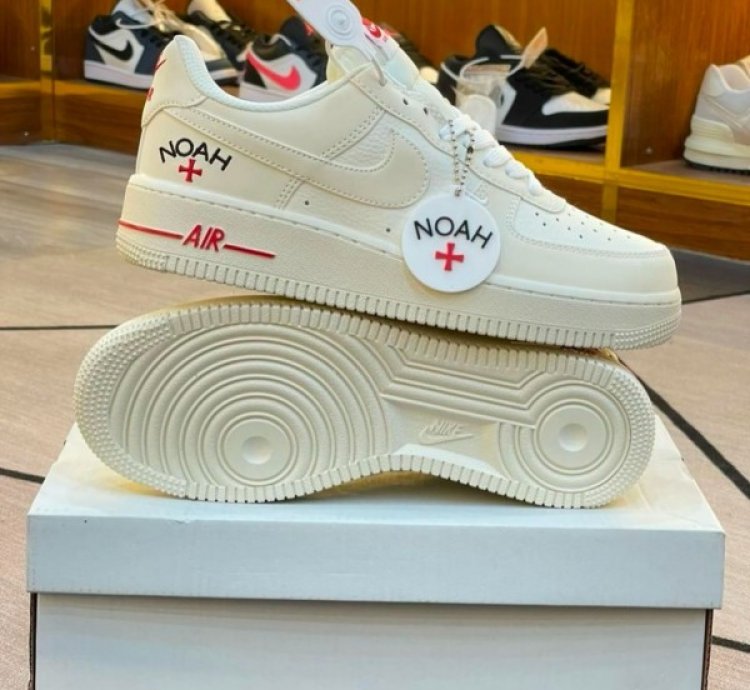 Nik E Air Force 1 Low 07 X Noah Sneakers