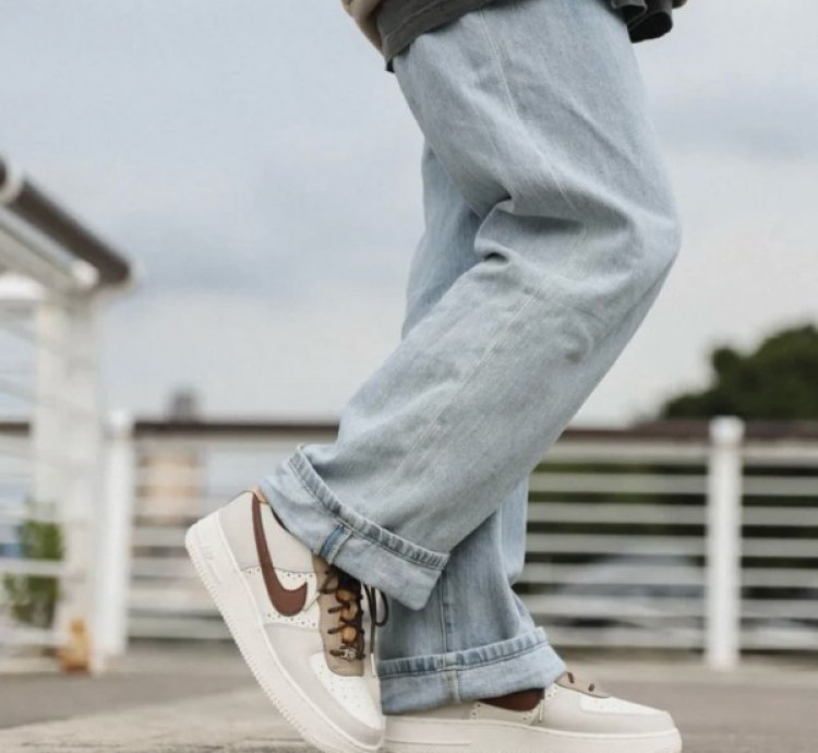 Nik E Air Force 1 Lv8 Brogue Wingtip Sneakers