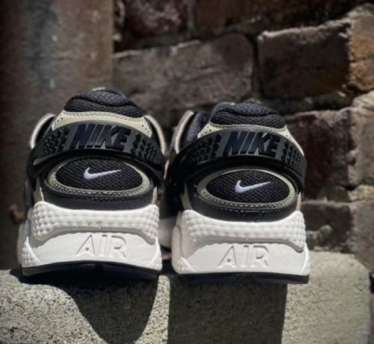 Nik E Air Huarache Runner Brown Running Shoes