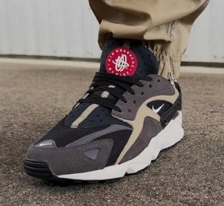 Nik E Air Huarache Runner Brown Running Shoes
