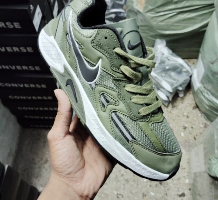 Nik E Air Jam Green Running Shoes