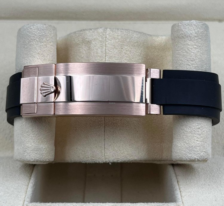 Rolex Yacht-master 40 40mm Rose Gold Oysterflex 126655 Unworn 2024