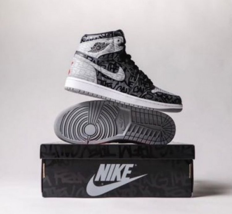 Nik E Air Jordan 1 High Rebellionaire Basketball Sneakers Semi Ua