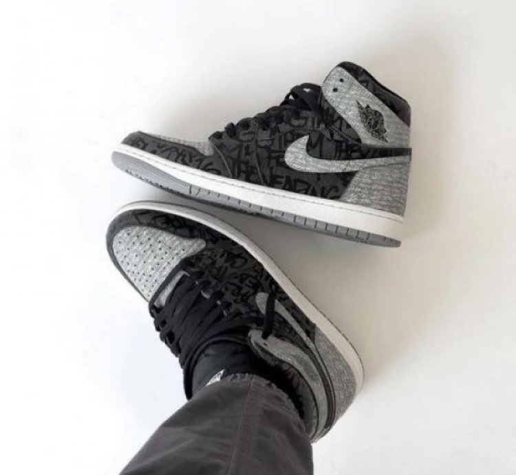 Nik E Air Jordan 1 High Rebellionaire Basketball Sneakers Semi Ua