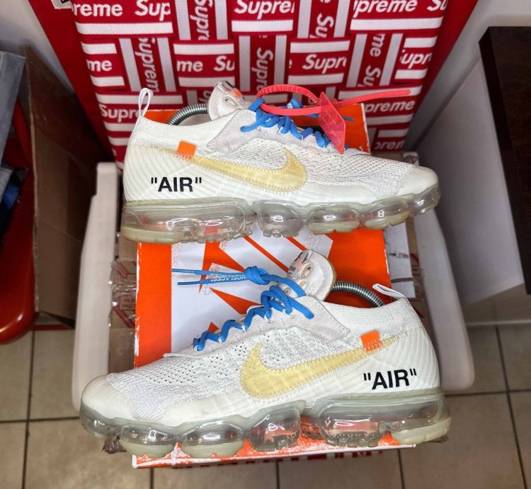 Nike Off-white Vapormax Part 2 - Sz 9 5